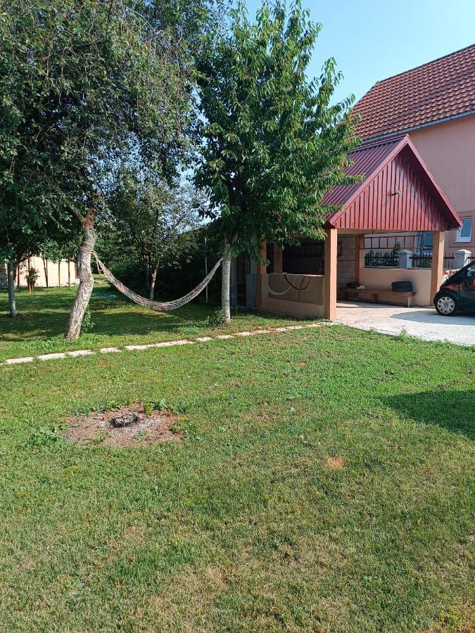 Calm Nest Διαμέρισμα Nikšić Εξωτερικό φωτογραφία